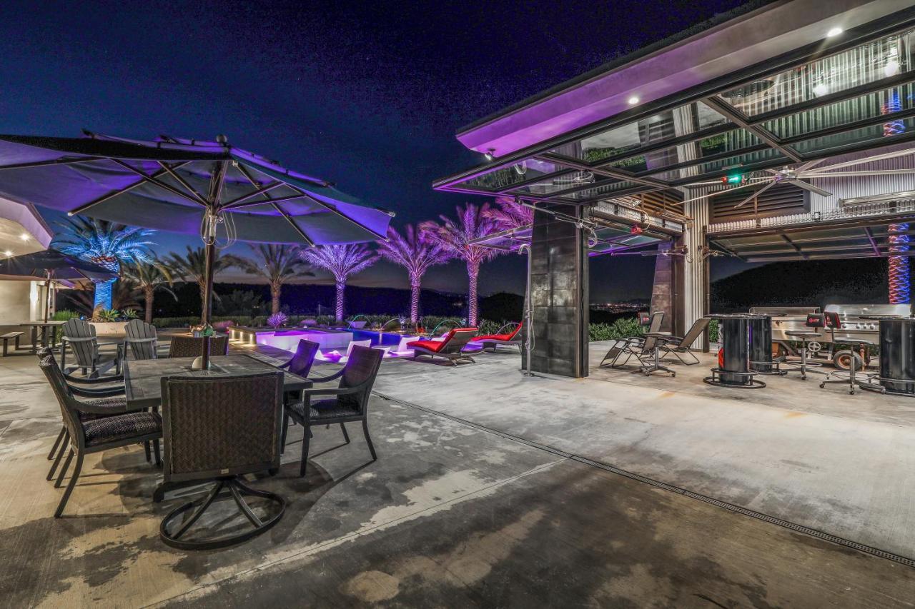 Iron Mansion Private Resort-Event Space 12000 Ft! Temecula Bagian luar foto