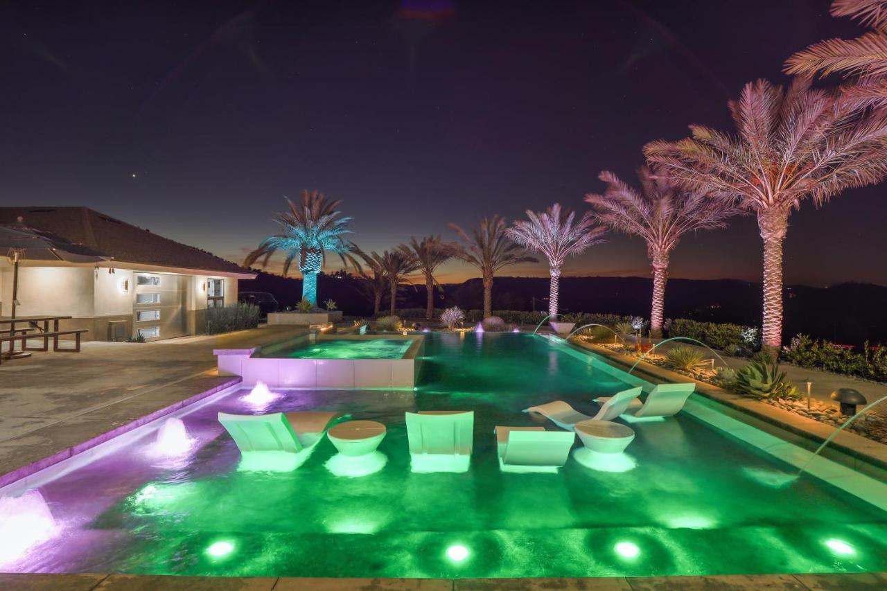 Iron Mansion Private Resort-Event Space 12000 Ft! Temecula Bagian luar foto