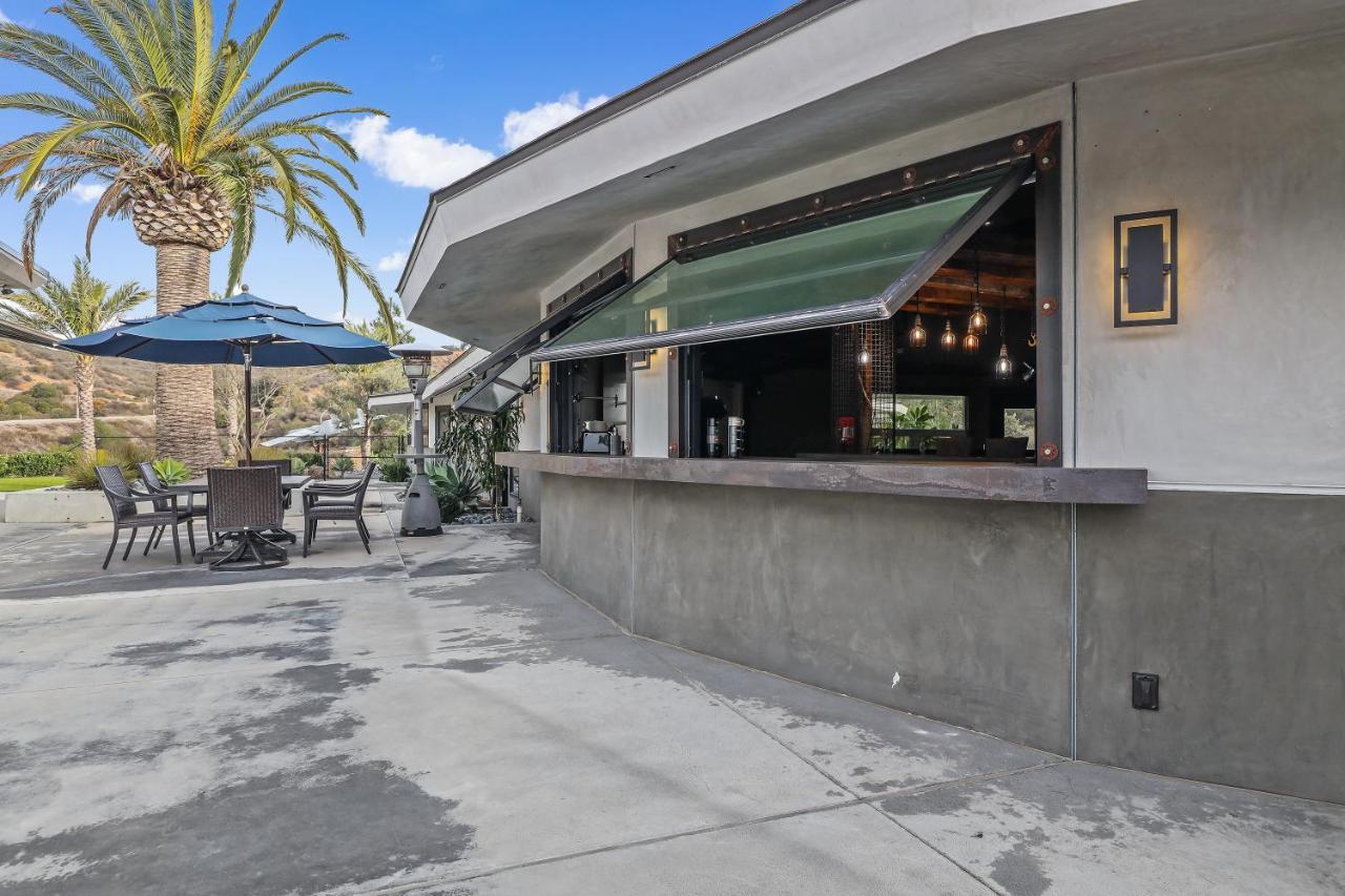Iron Mansion Private Resort-Event Space 12000 Ft! Temecula Bagian luar foto