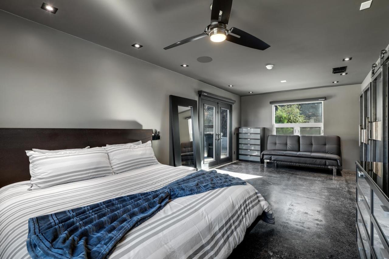 Iron Mansion Private Resort-Event Space 12000 Ft! Temecula Bagian luar foto