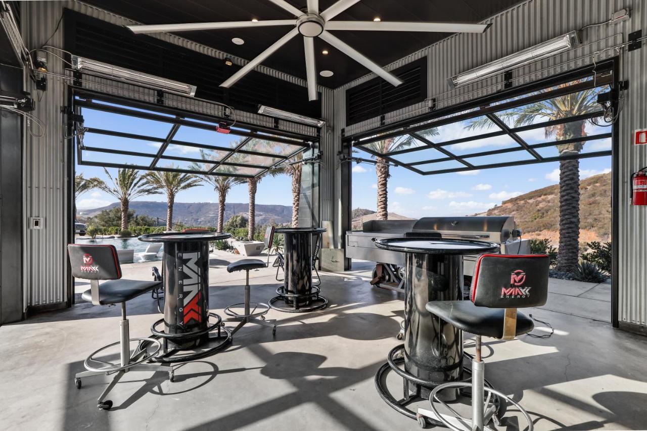 Iron Mansion Private Resort-Event Space 12000 Ft! Temecula Bagian luar foto
